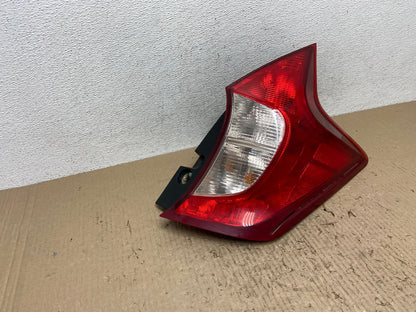2014 - 2019 Nissan Versa Note Hatchback Right Passenger Tail Light AF2972 LK2