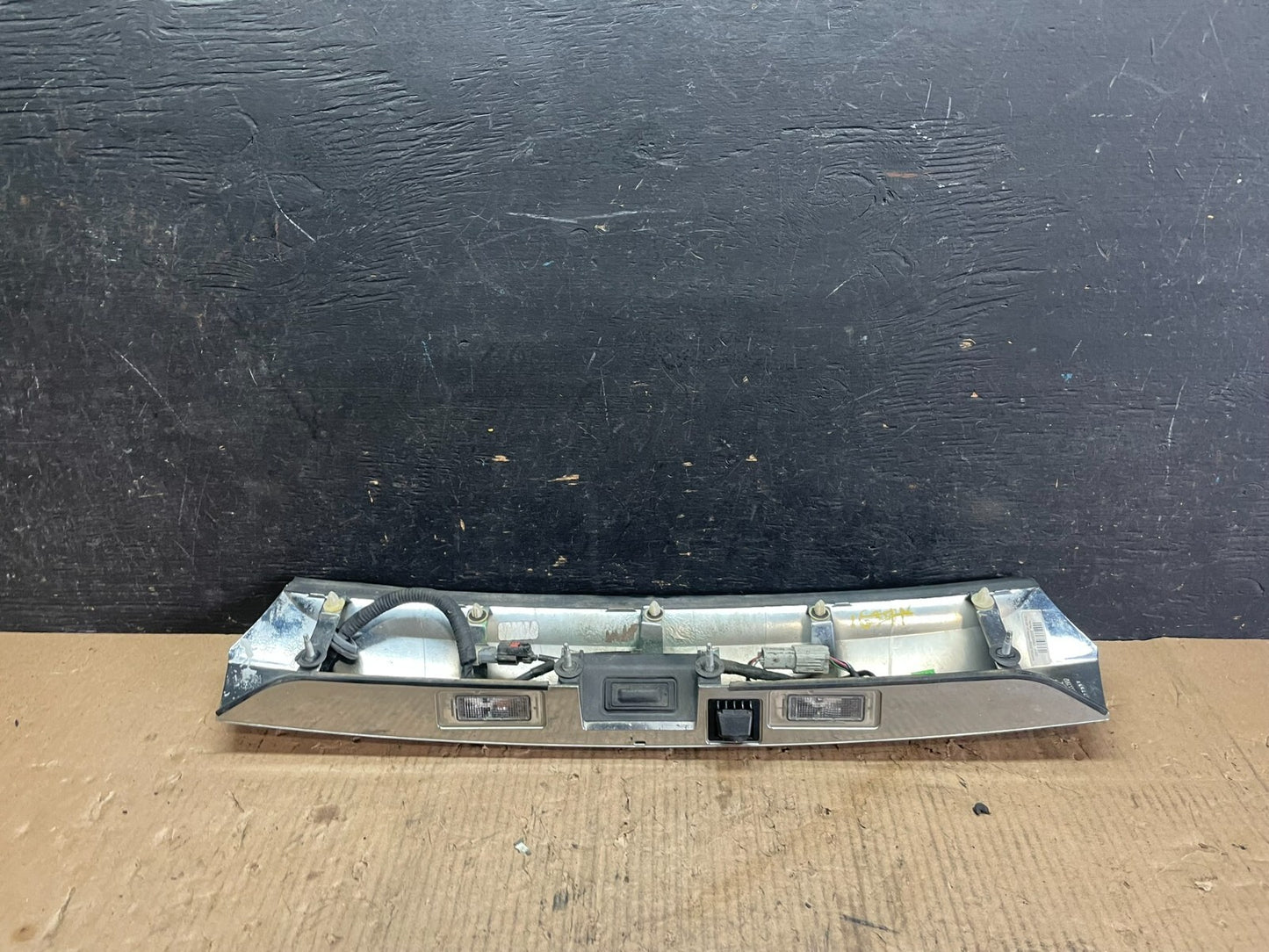 2010-2015 Gmc Terrain Lift Gate Handle Trim Back Up Camera Chrome Panel M6117 DG7