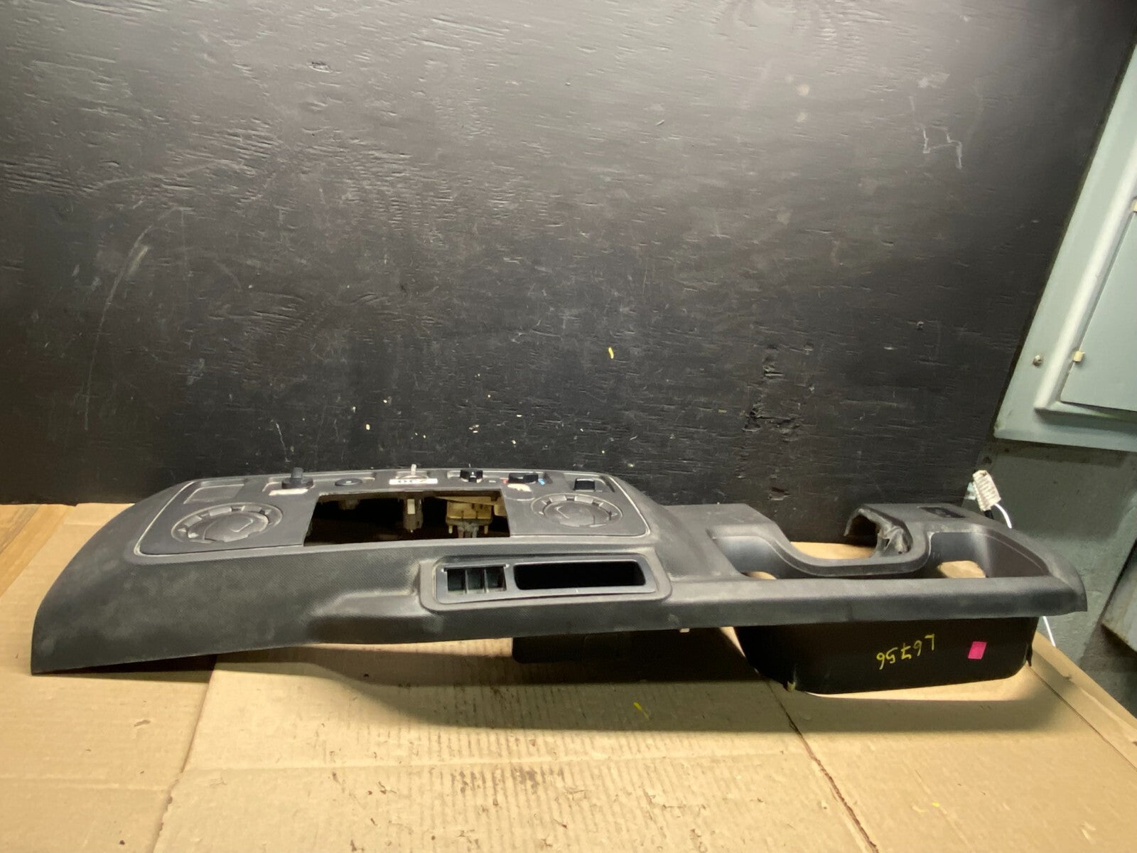 2009 - 2014 Ford E150 E250 Gauge Speedometer Cluster Radio Bezel Trim L6756 DG2