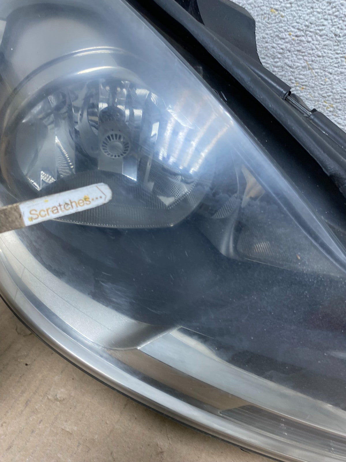 2012 - 2015 Mercedes Benz C250 Coupe Right Passenger RH Side Headlight AJ2418 DW3