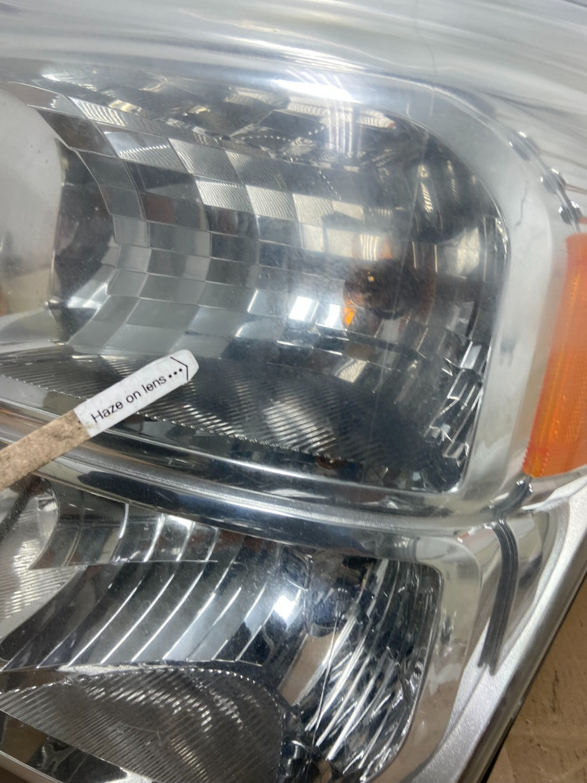 2011 to 2016 Ford F250 Super Duty Left+Right Side Headlights AE6788 DW7