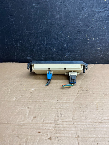 1999 to 2002 Chevrolet Silverado HVAC Heater Climate Control Module AF2001 DW3