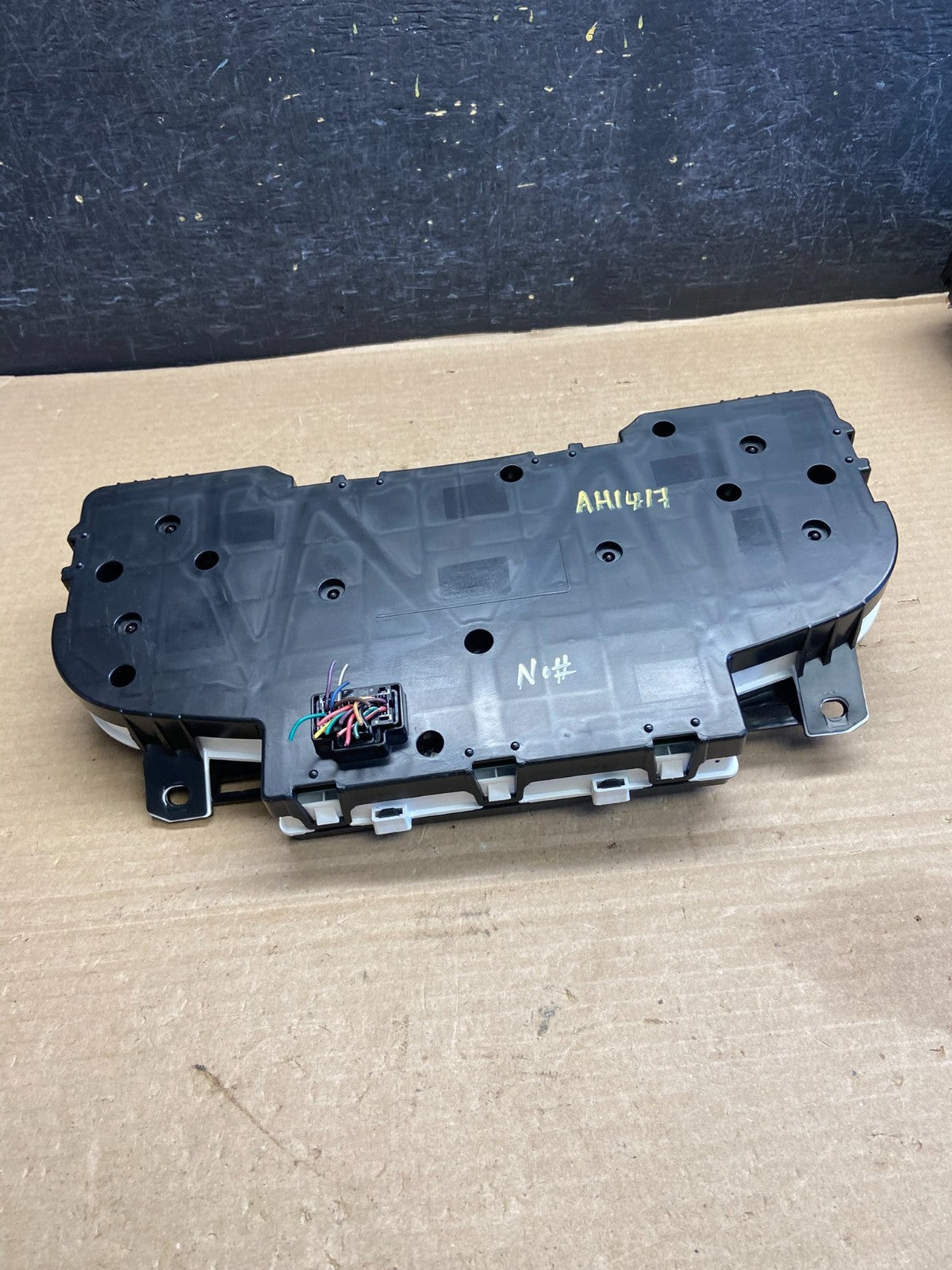 2007 to 2014 Chevrolet Silverado Sierra Cluster Gauge Speedometer ECM AH1477 DG4