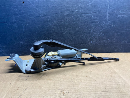 2000 to 2004 Subaru Outback Rear Windshield Washer Wiper Motor AD7558 DG3