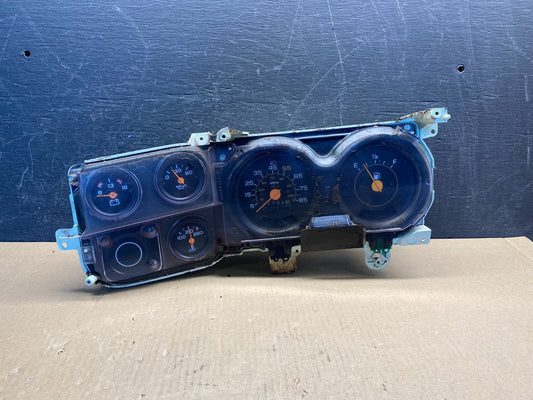 1988 to 1989 Chevrolet GMC Squarebody Speedometer Gauge Cluster AG18630
