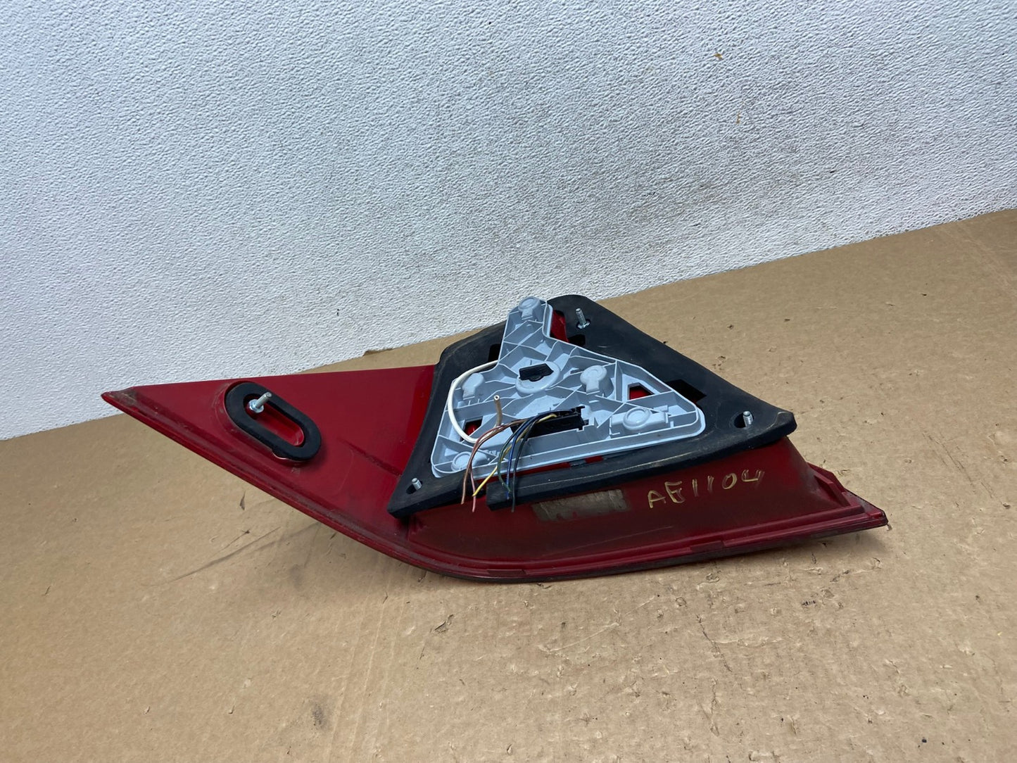 2005-2007 Mercedes-Benz C230 W203 C-Class Right Passenger Tail Light AG1104 LK6
