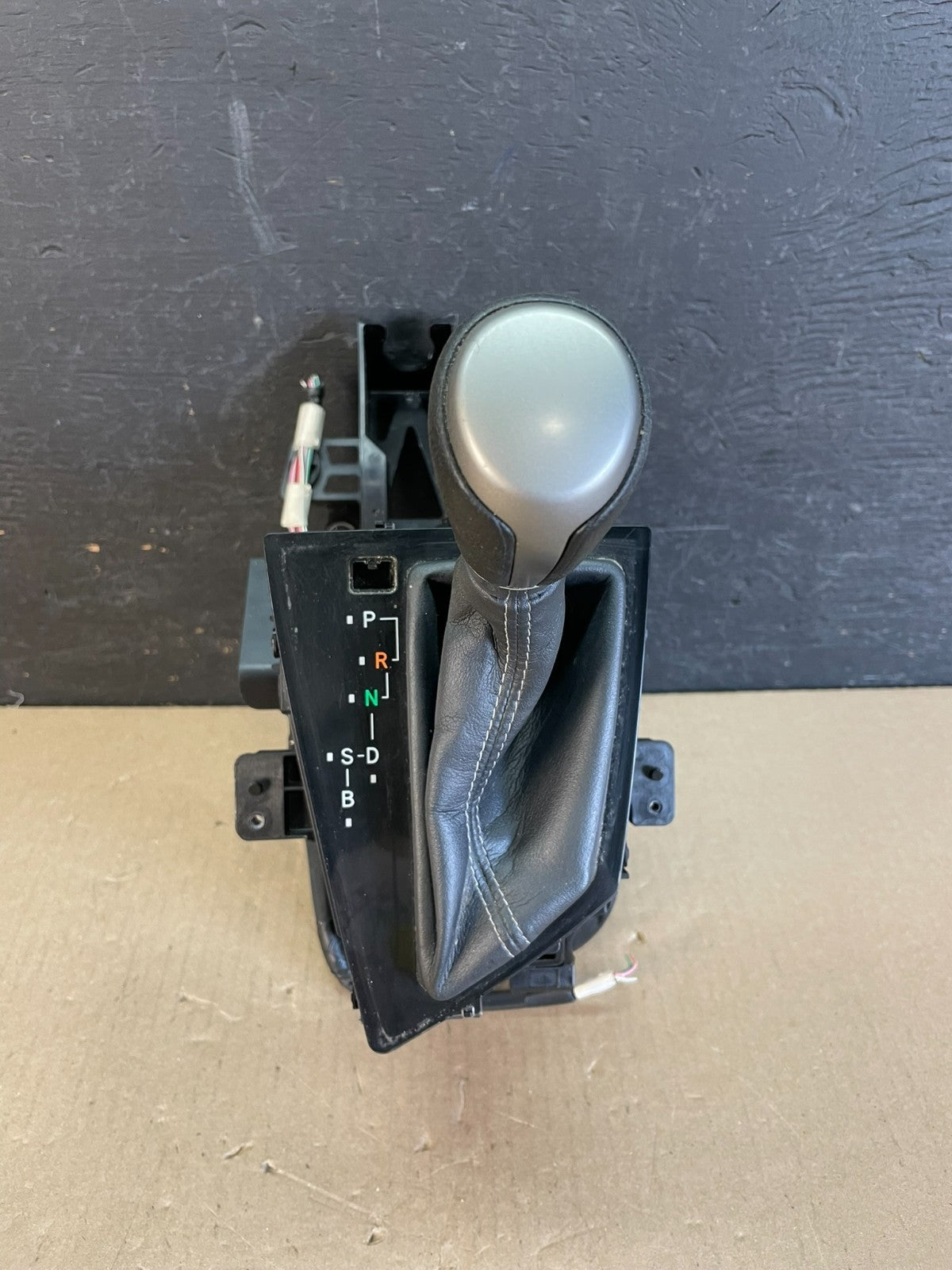 2014-2019 Toyota Corolla Automatic Transmission Gear Selector Shifter AE1136 DG0