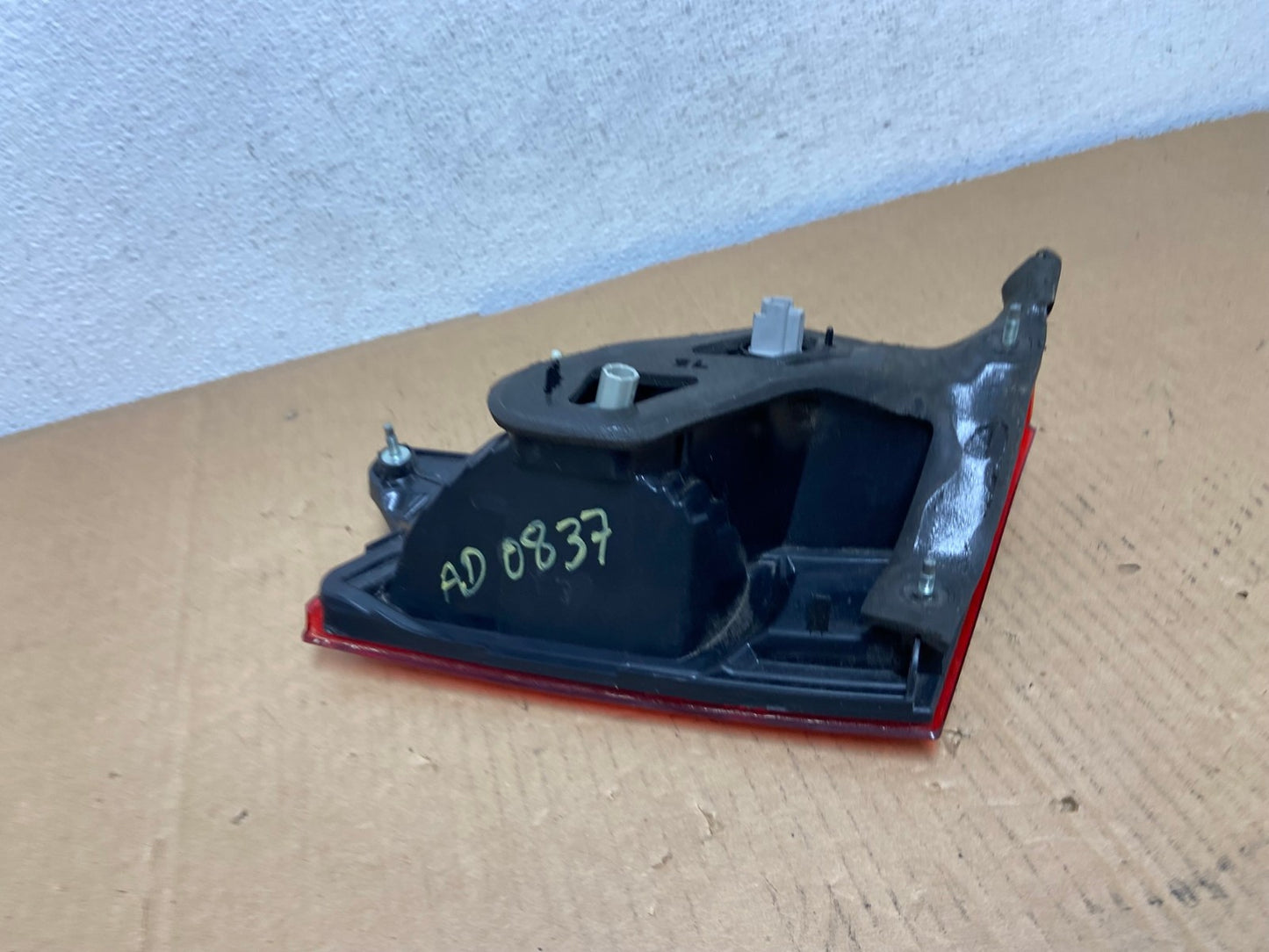 2010-2014 Subaru Outback Left Driver Lh Side Inner Tail Light AD0837 LK5