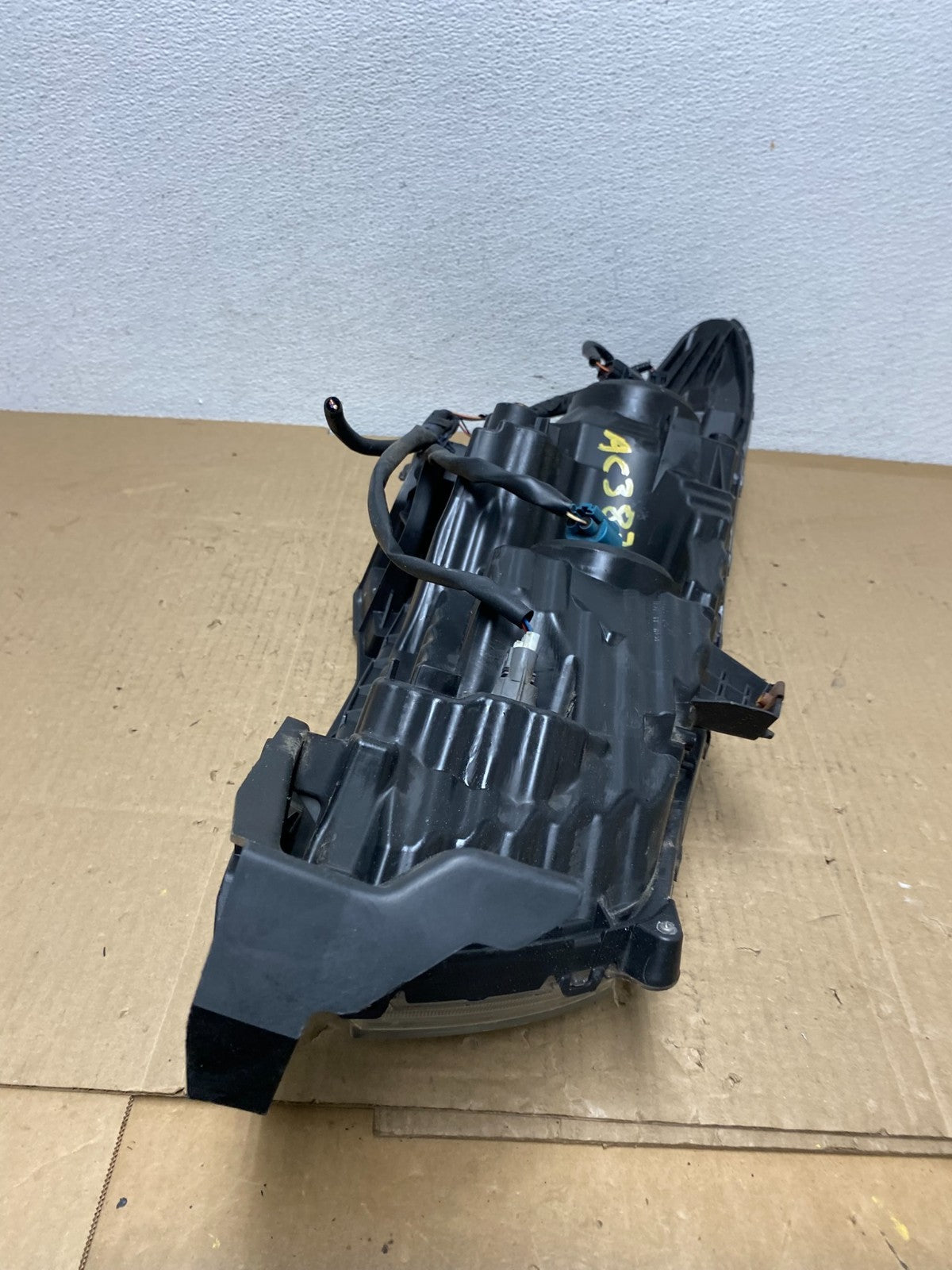 2008 to 2012 Honda Accord Coupe Left Driver LH Side Headlight OEM AC3874 DW6