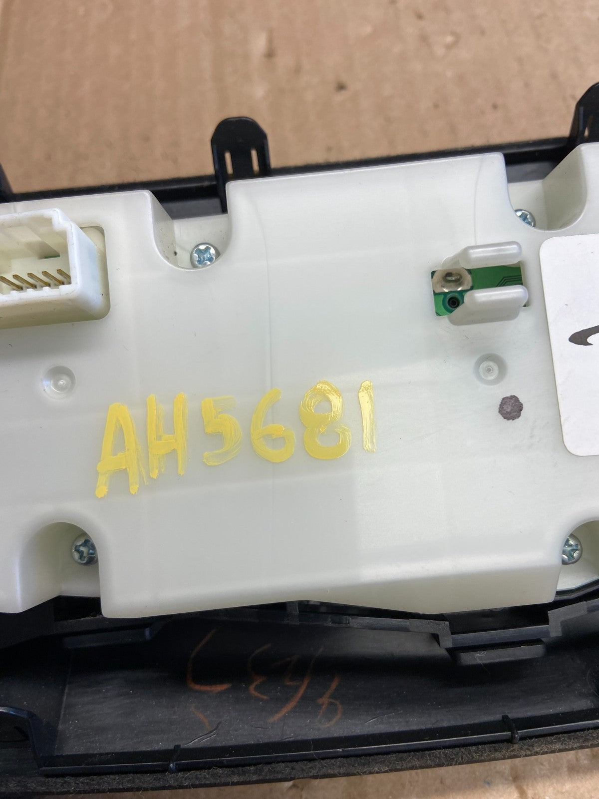 2009 - 2014 Nissan Murano AC Air Temperature Climate Control Panel AH5681 DG6