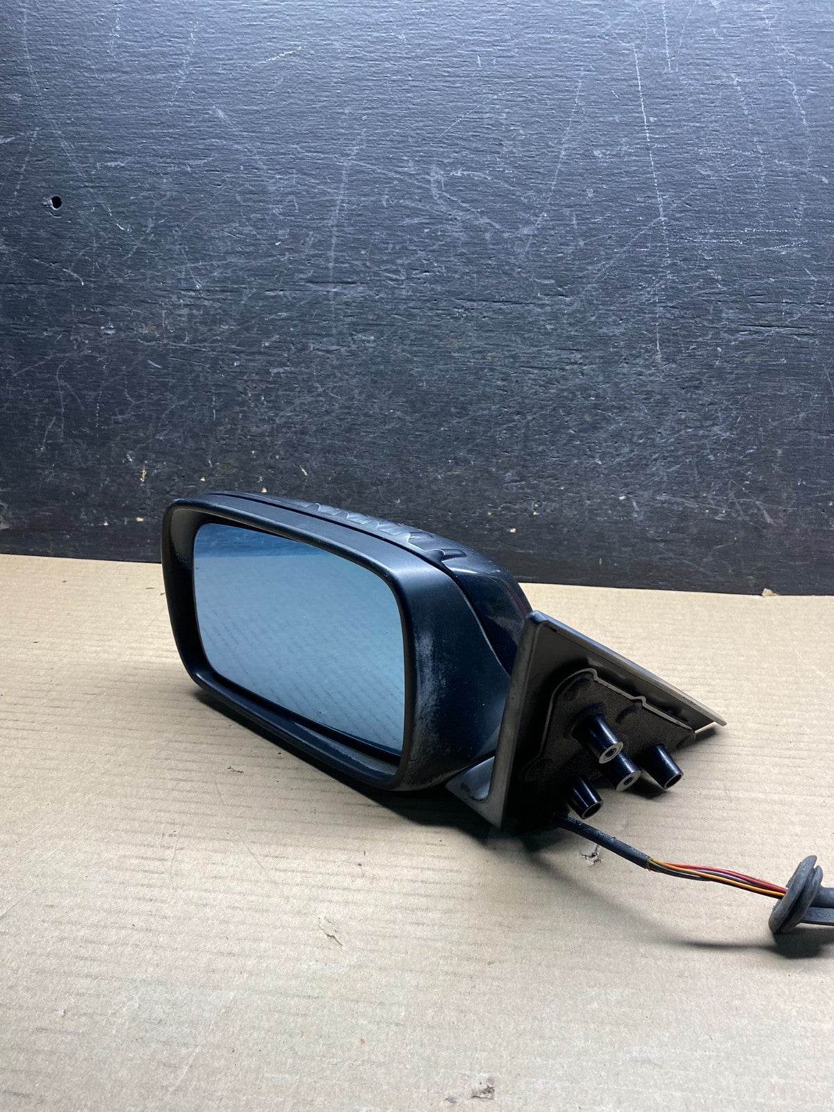 2004-2006 BMW E46 325CI 330CI Left Driver LH Side View Door Mirror AH9665 DW10