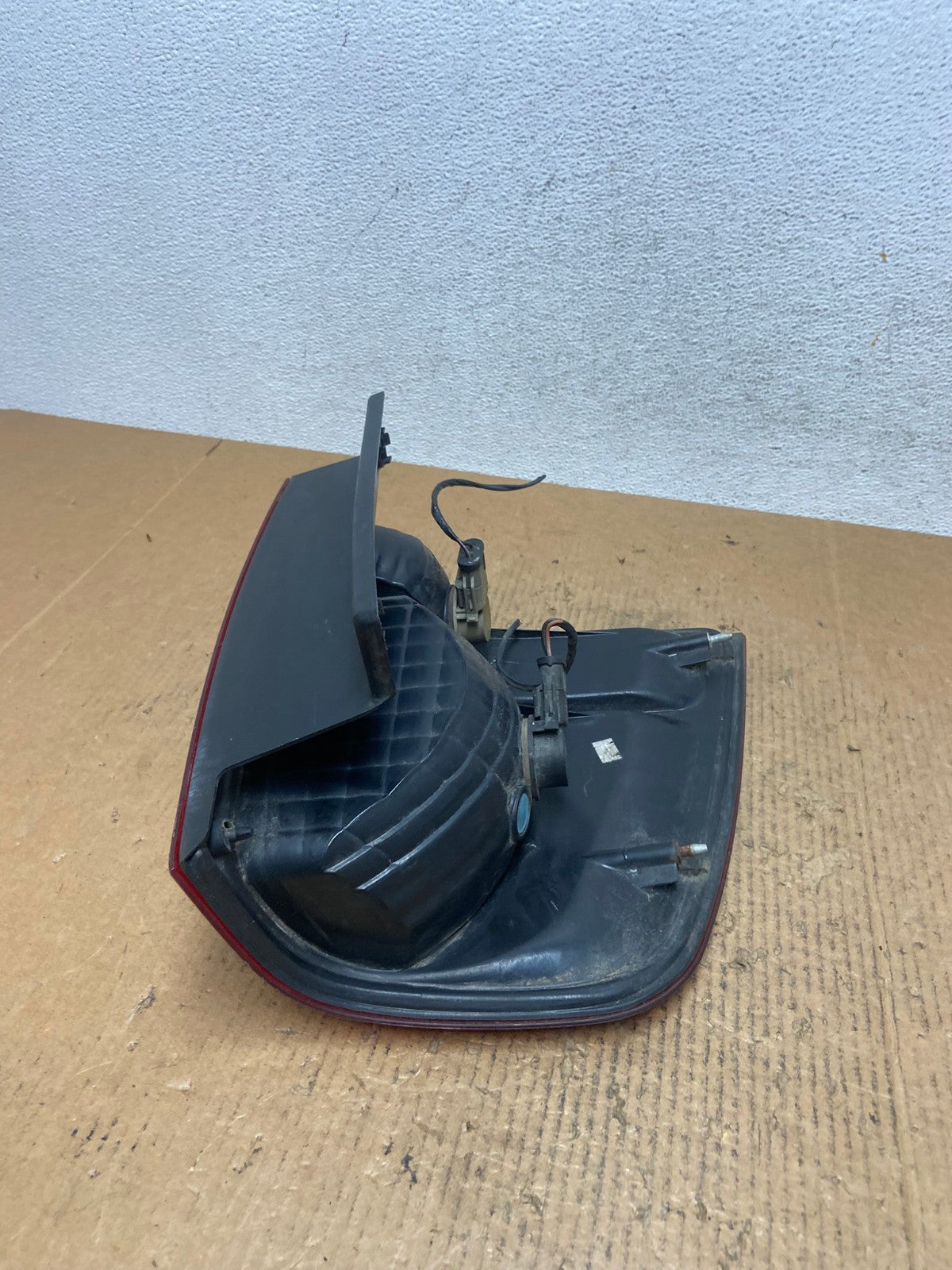 2003 2004 2005 2006 Ford Expedition Right Passenger Rh Tail light AE2870 LK4