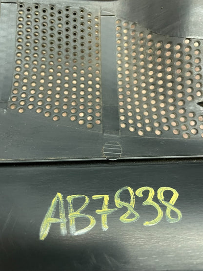 1998 to 2001 Audi A4  Engine Motor Cover Trim OEM 078103927p AB7838 DG9