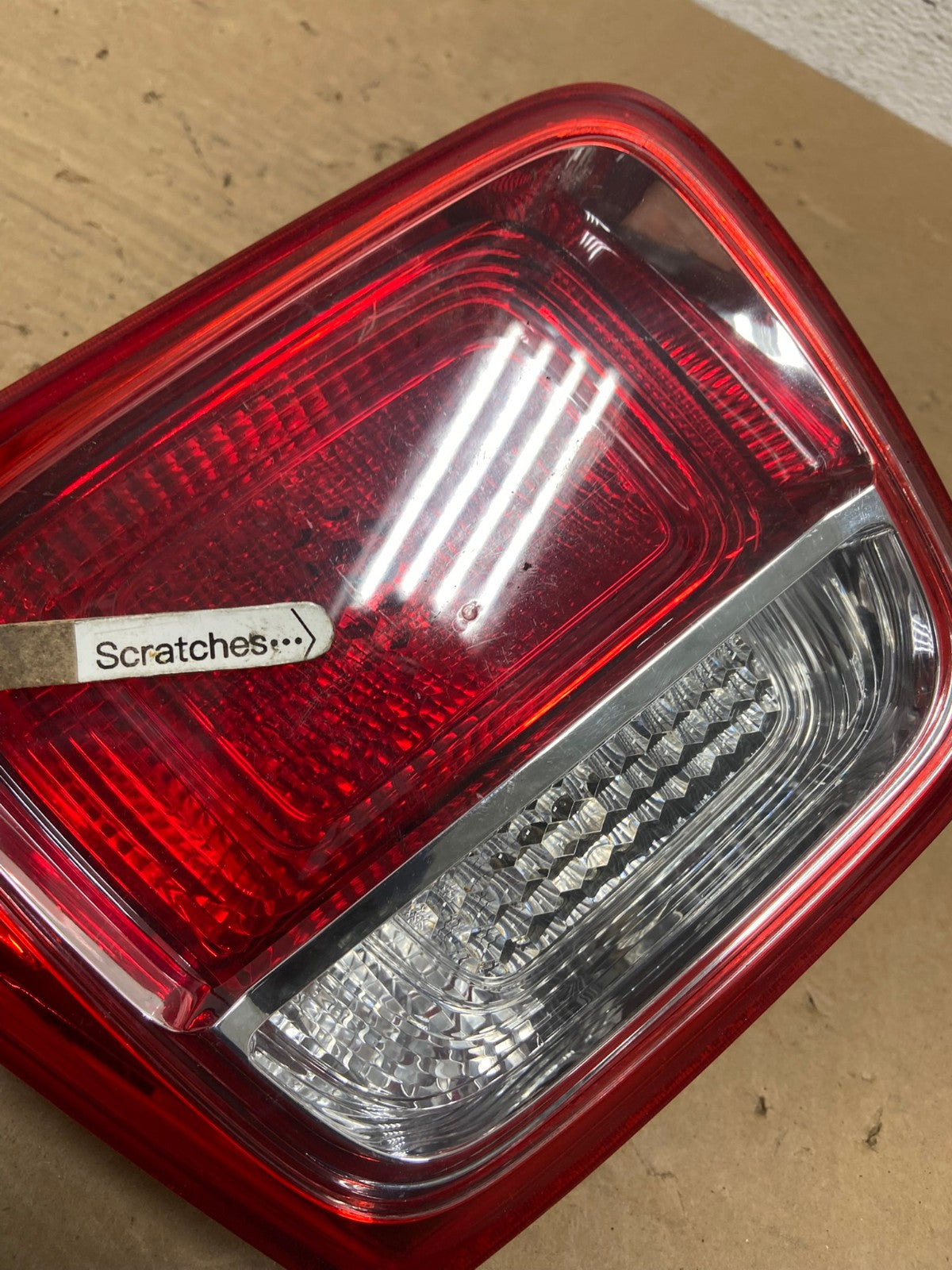 2013-2016 Chevrolet Malibu Left Driver Lh Side Inner Tail Light AD4044 LK3