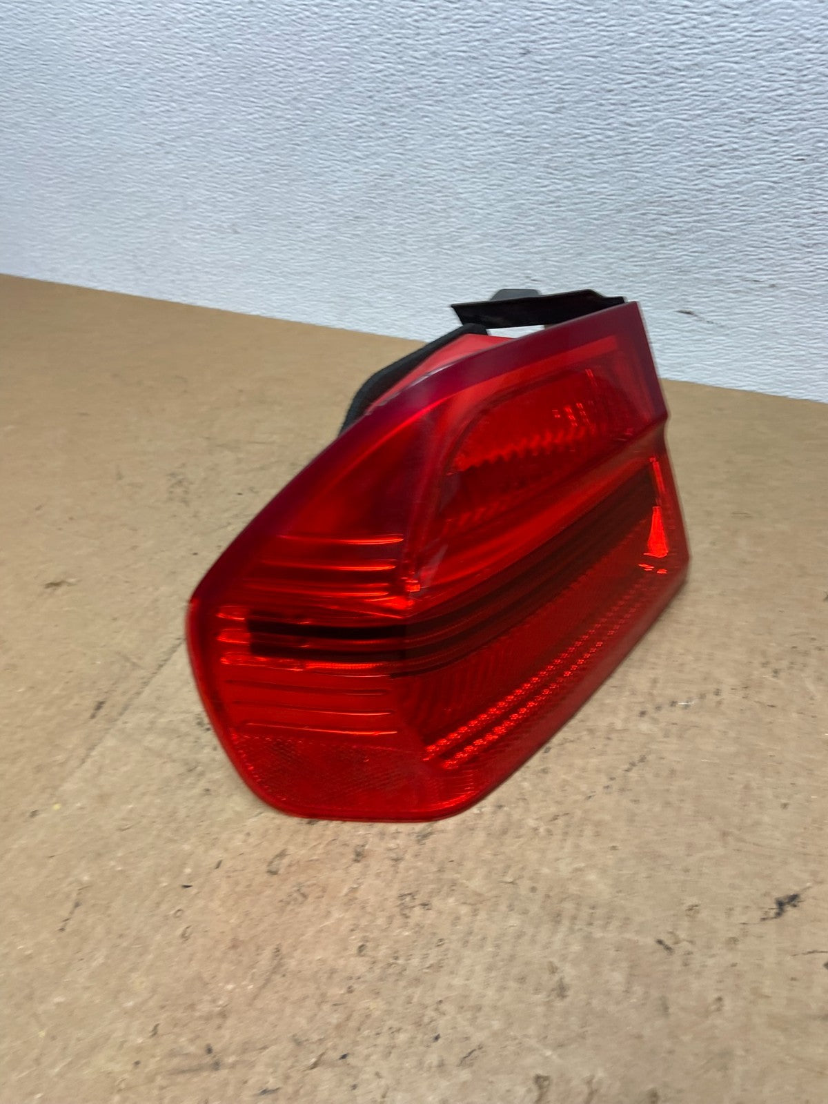 2006 2007 2008 BMW 328i 3 Series Left Driver Lh Side Tail Light AD0973 LK2