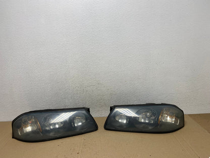 2000 to 2005 Chevrolet Impala Left+Right Set Headlights Halogen AE9501 LK0