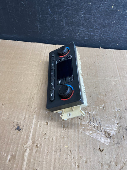2001 - 2007 GMC Chevrolet Express 1500 Climate Control A/C AE1847 DG2