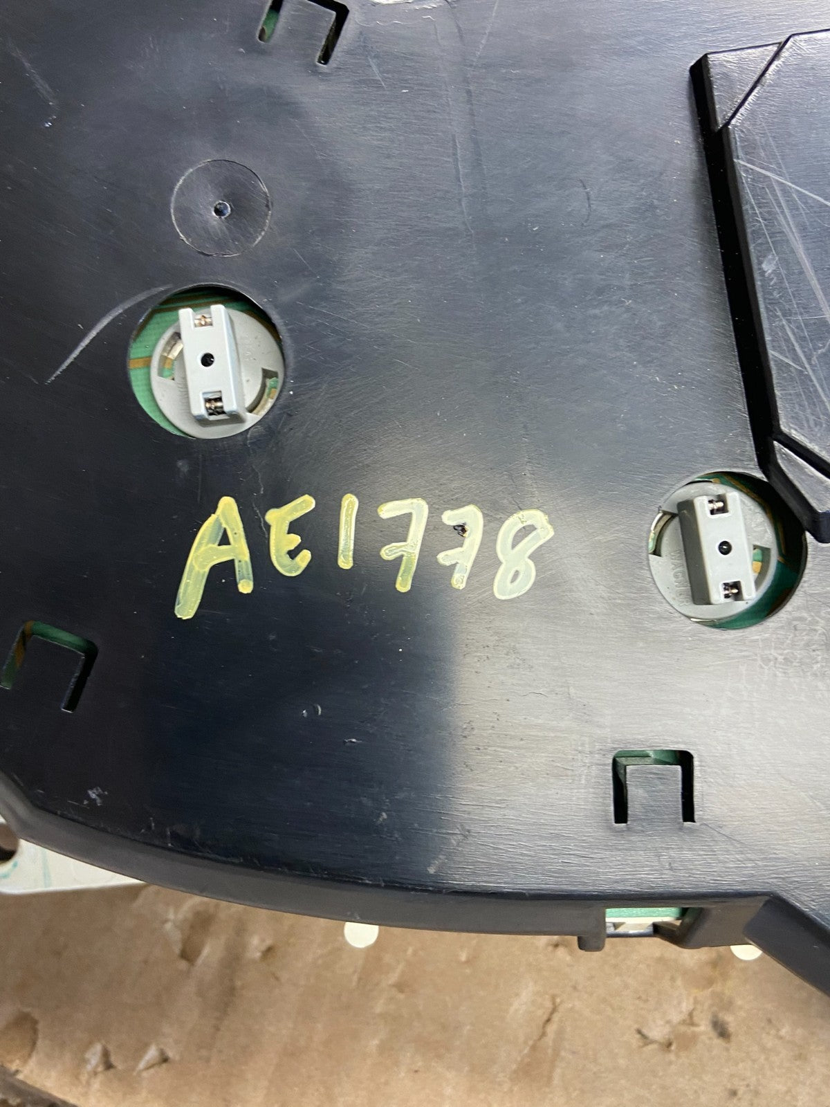 2000 2005 Chevrolet S10 Blazer Cluster Gauge Speedometer AE1778 DG7