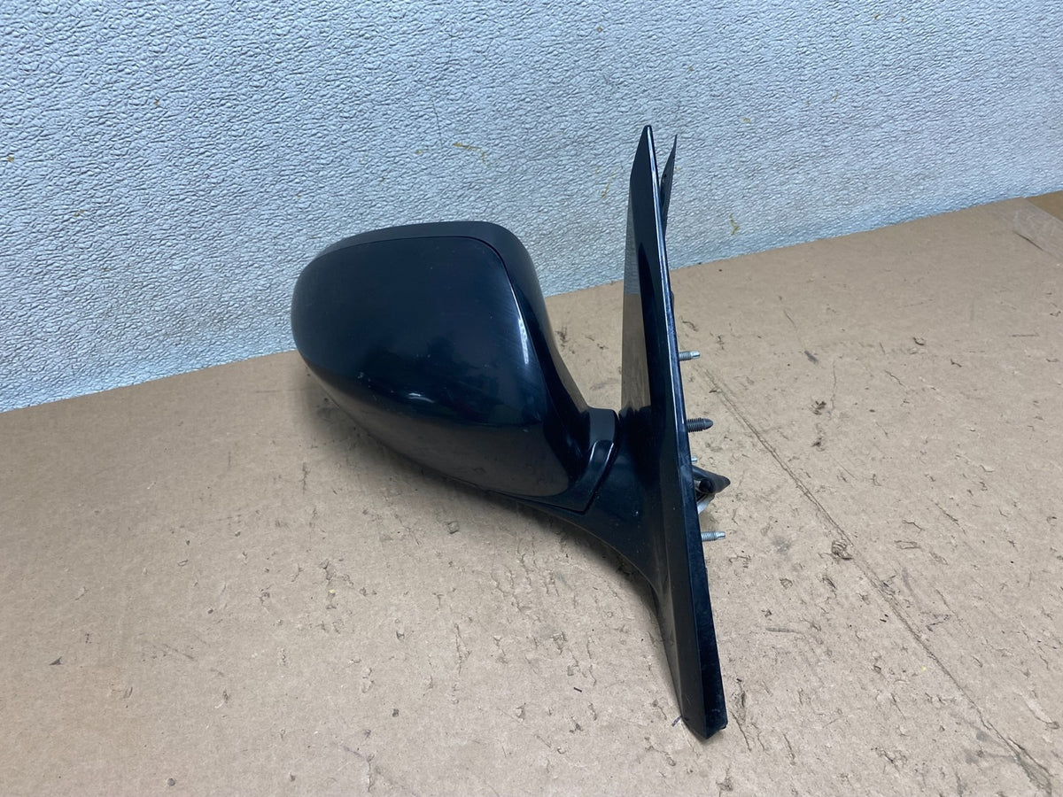 2013 to 2016 Nissan Pathfinder Right Passenger View Door Mirror S4263 DG3