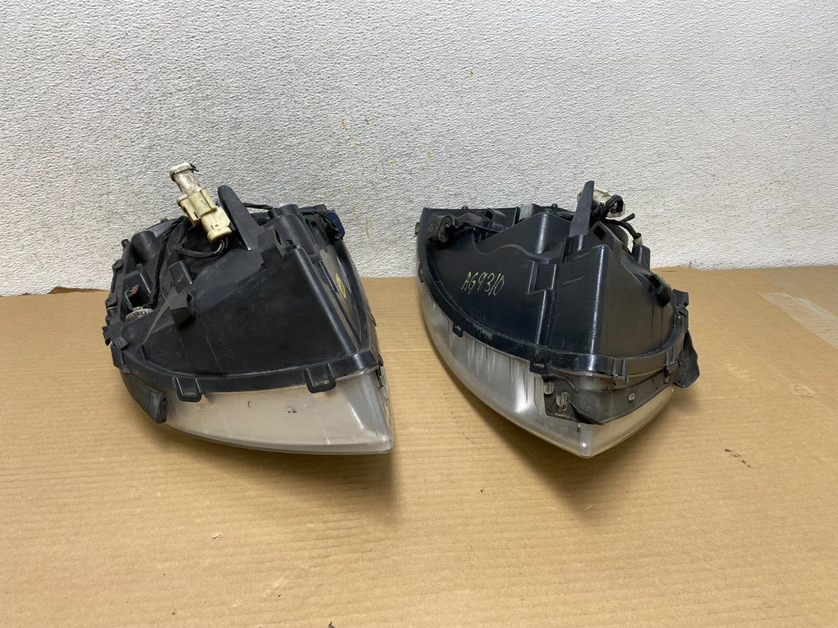 2004 - 2007 Ford Freestar Left+Right Side Headlights Halogen DEPO AG9310 DW9