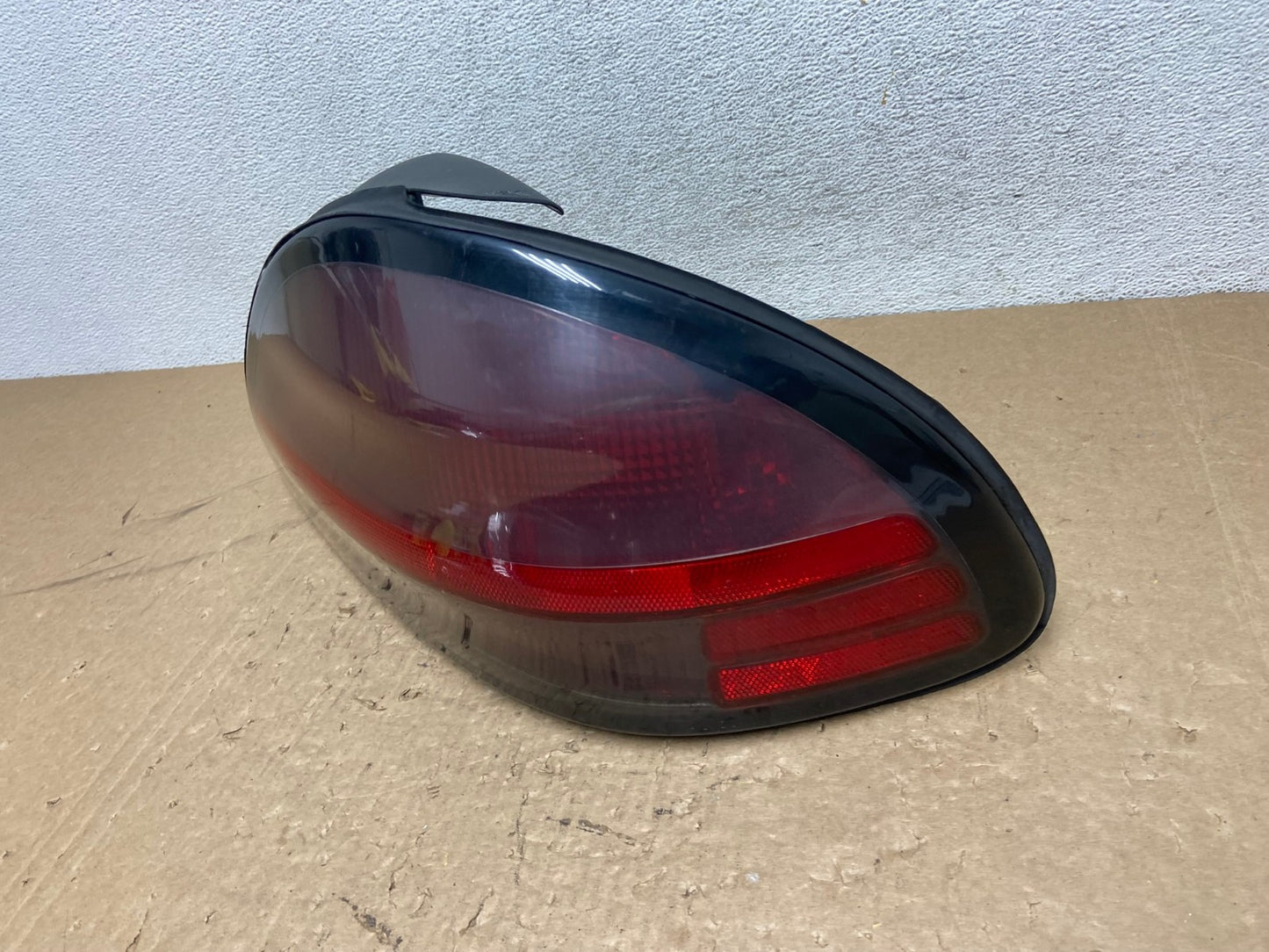 1999-2005 Pontiac Grand AM Right Passenger RH Side Tail Light AG1223 LK1