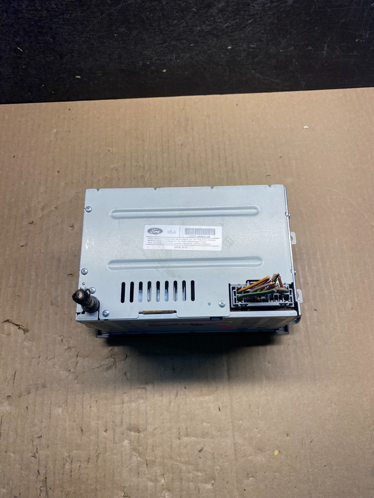 2012-2013 Ford E150 E250 E350 AM FM Radio Stereo Receiver ag3989 DG5