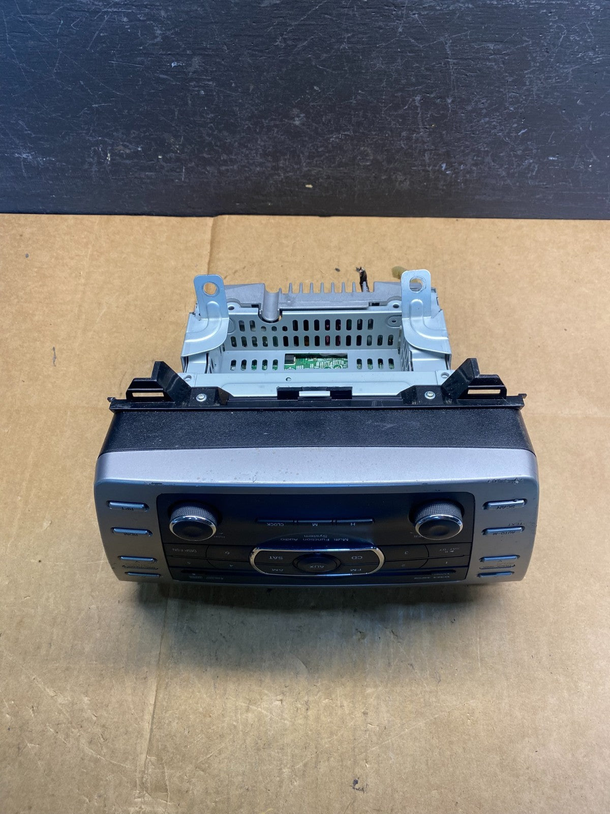2009 - 2010 Mazda 6 AM FM CD Player Stereo Radio ad3610 DG4