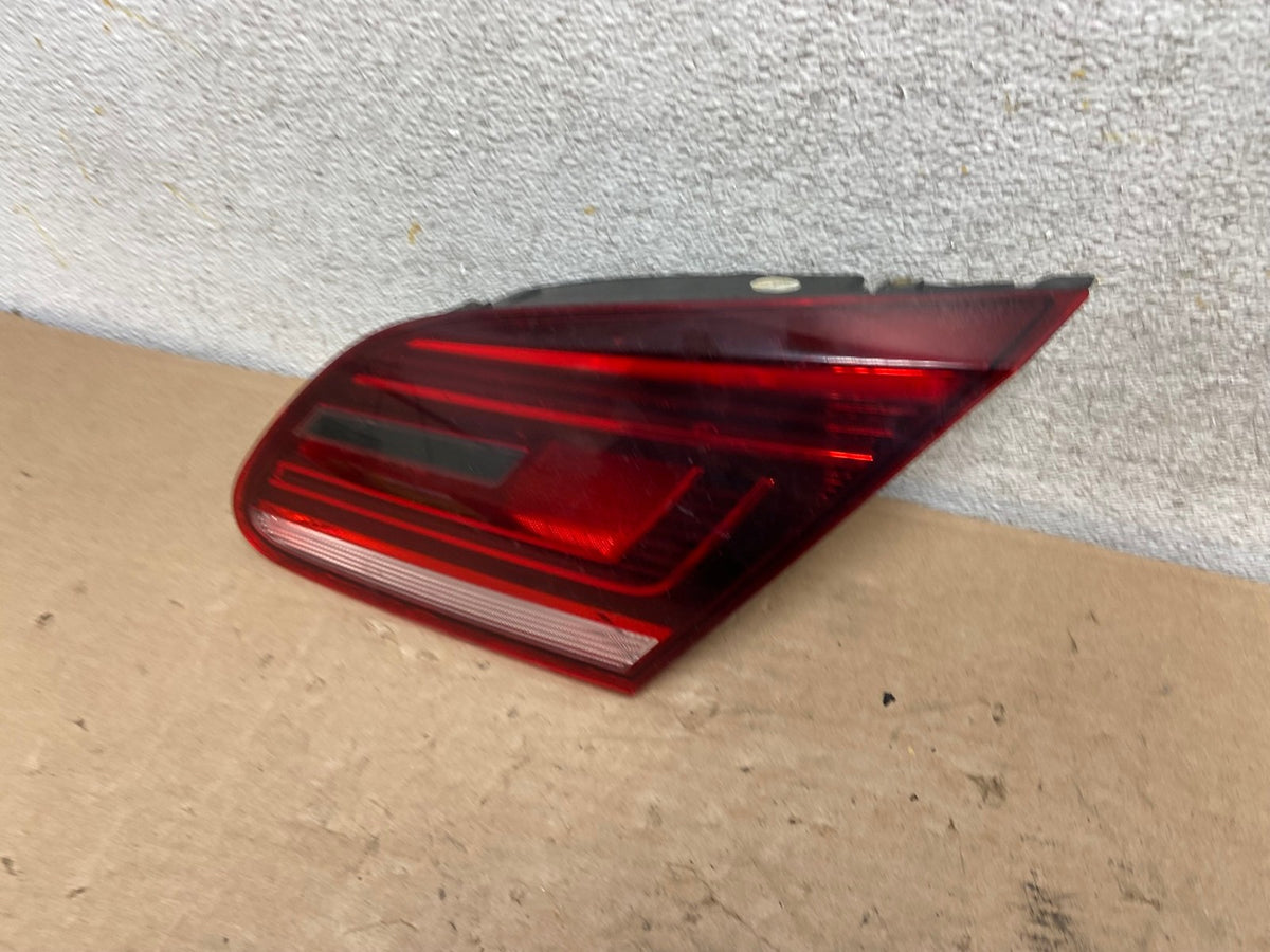 2013 - 2017 Volkswagen CC Right Passenger RH Side Inner Tail Light AI0980 LK1