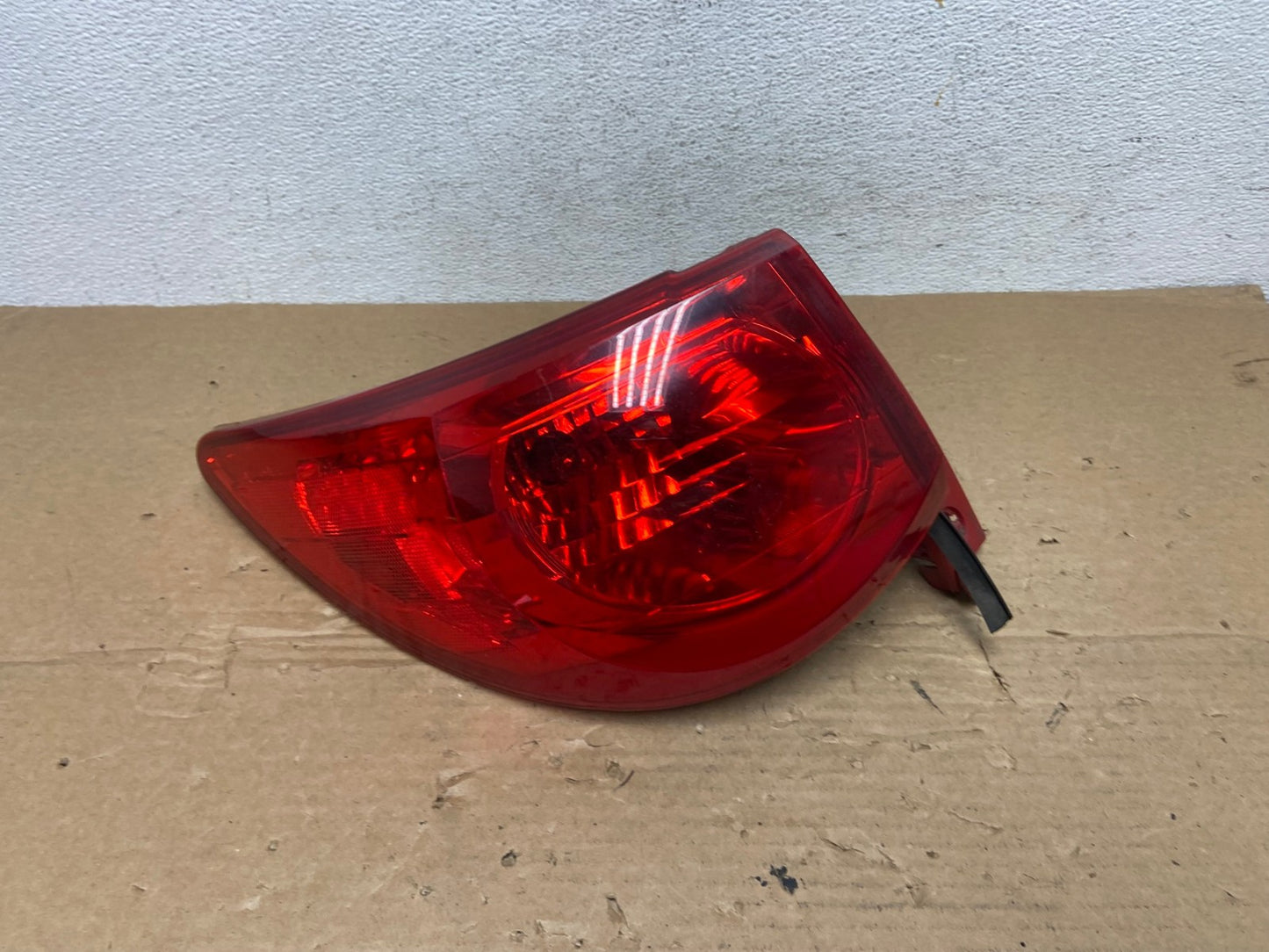 2009 2010 2011 2012 Chevrolet Traverse Left Driver LH Tail Light AD4072 LK0