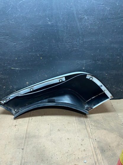 2006 to 2010 Hummer H3 Rear Right Flare Door Molding Trim OEM W2180 DG9