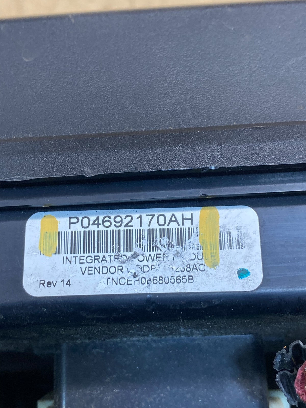 2008 2009 Chrysler 300 Charger Totally Integrated Module Fuse Box AG7059 DG6