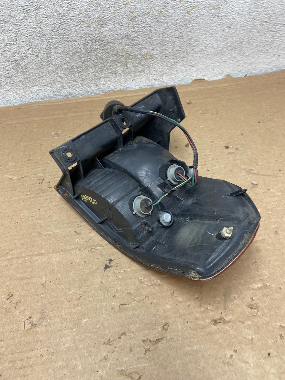 2002 2003 2004 Honda Odyssey Left Driver LH Side Tail Light AH8920 LK6