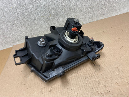 2005 - 2015 Nissan Xterra Driver Left LH Side Headlight Z4070 DW4