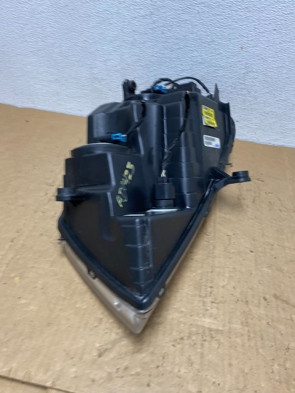2008 to 2014 Dodge Avenger Right Passenger Side Halogen Headlight AD1423 DW8
