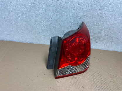 2011 2012 2013 2014 Chevrolet Cruze Right Passinger RH Side Tail Light AF3130 LK2
