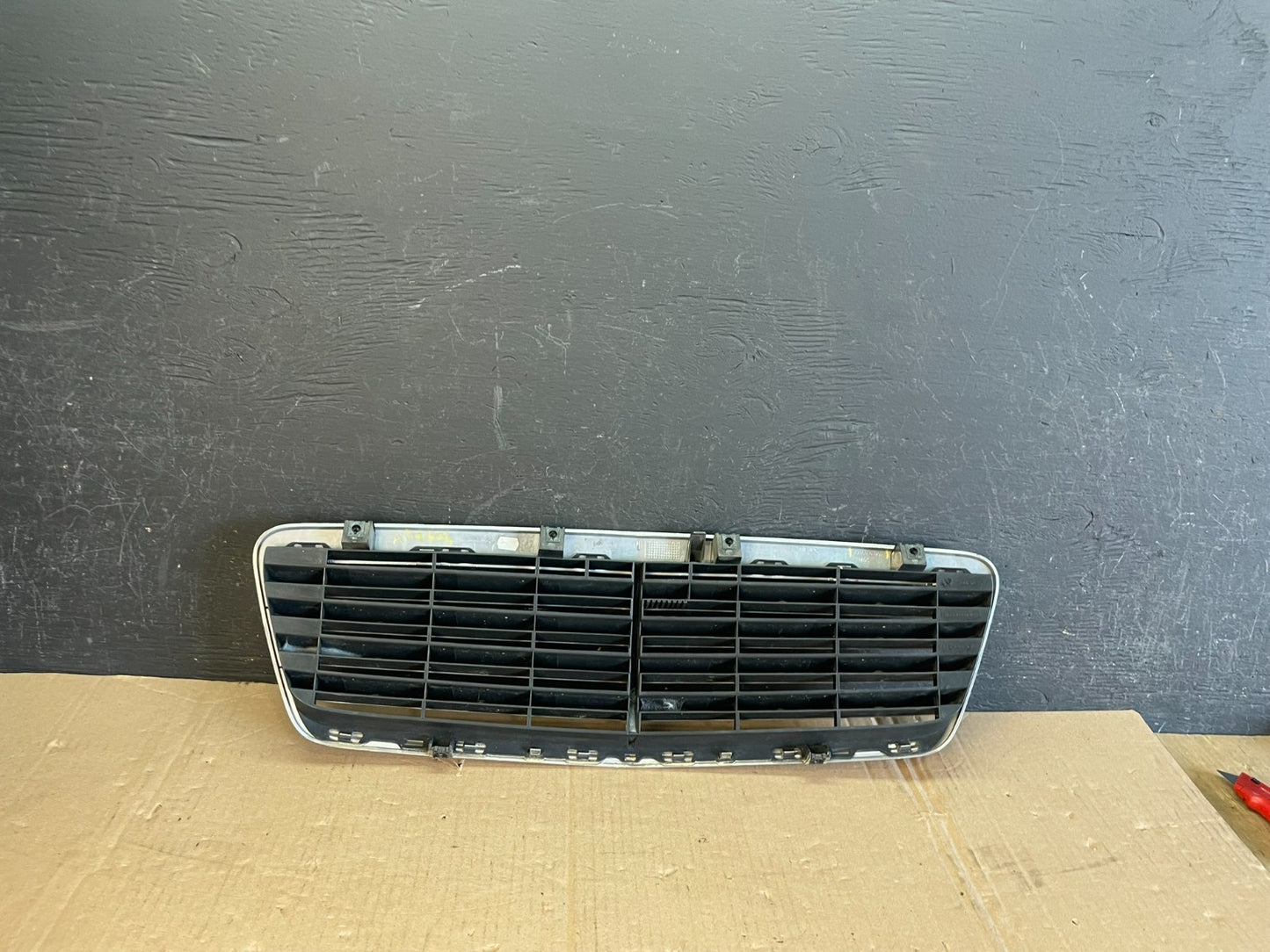 1997-2003 Mercedes Clk-Class CLK320 CLK350 Front Upper Grill Grille ad8496 DG6