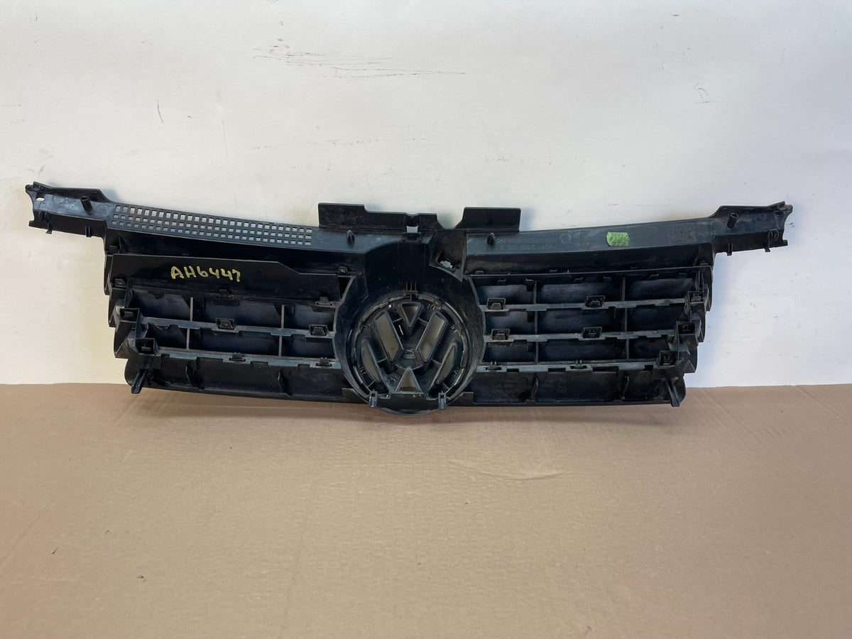 1999-2005 Volkswagen Jetta Front Upper Grille Grill Chrome ah6447 DG3