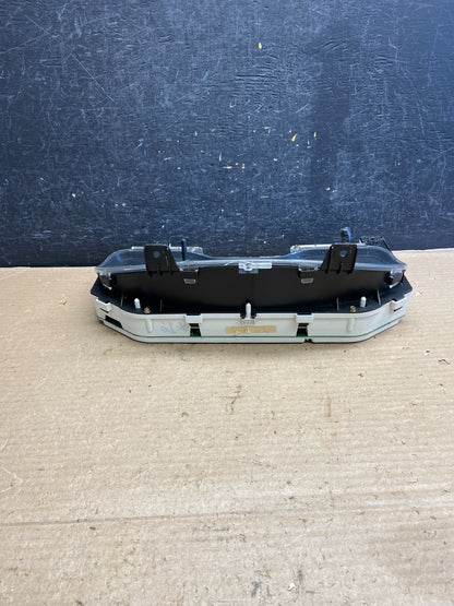 2000 2002 Ford Expedition Speedometer Instrument Gauge Cluster ah3950 DG4