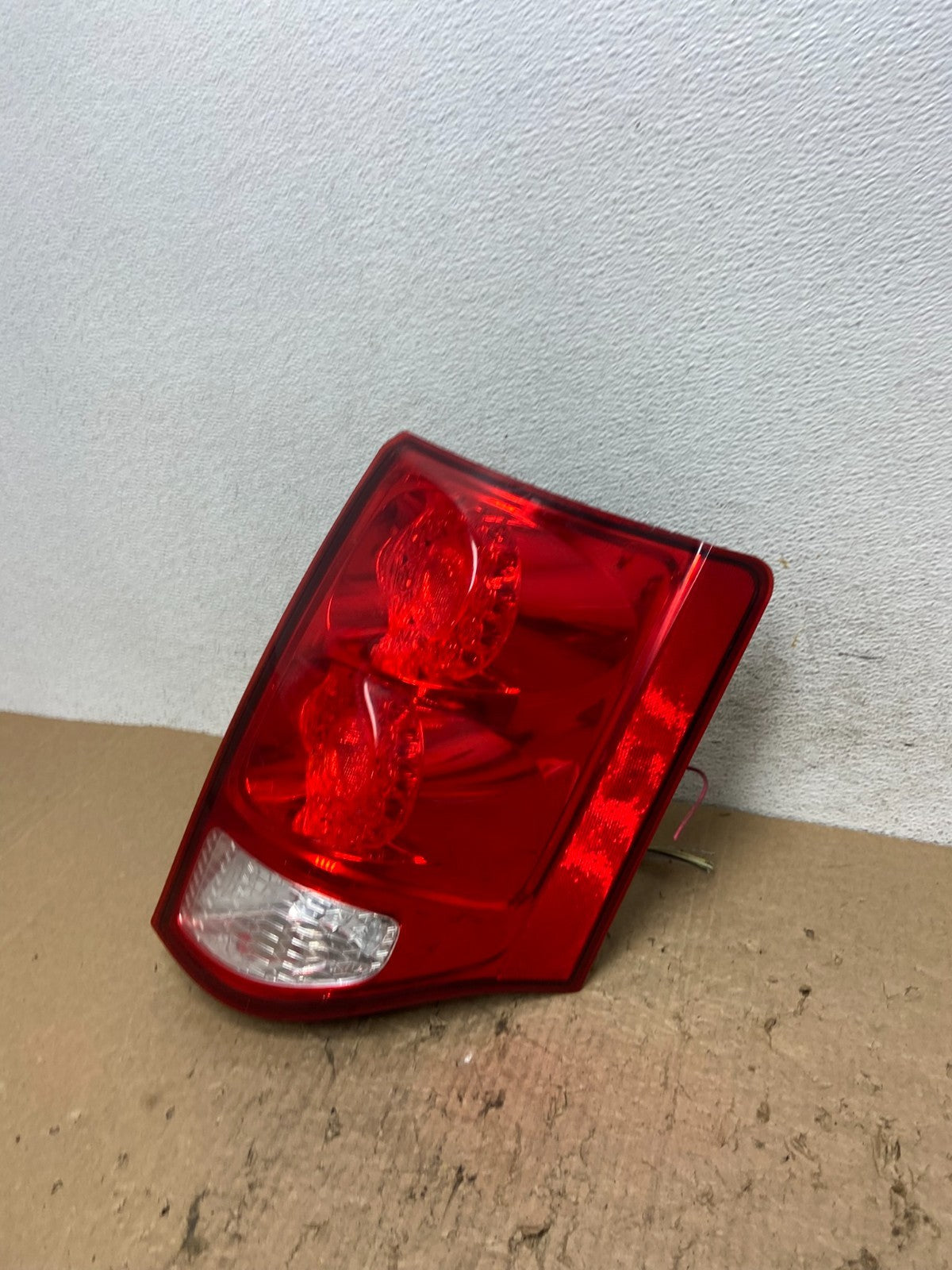 2011 - 2018 Dodge Grand Caravan Right Passenger RH Tail Light Led AF8407 DW1