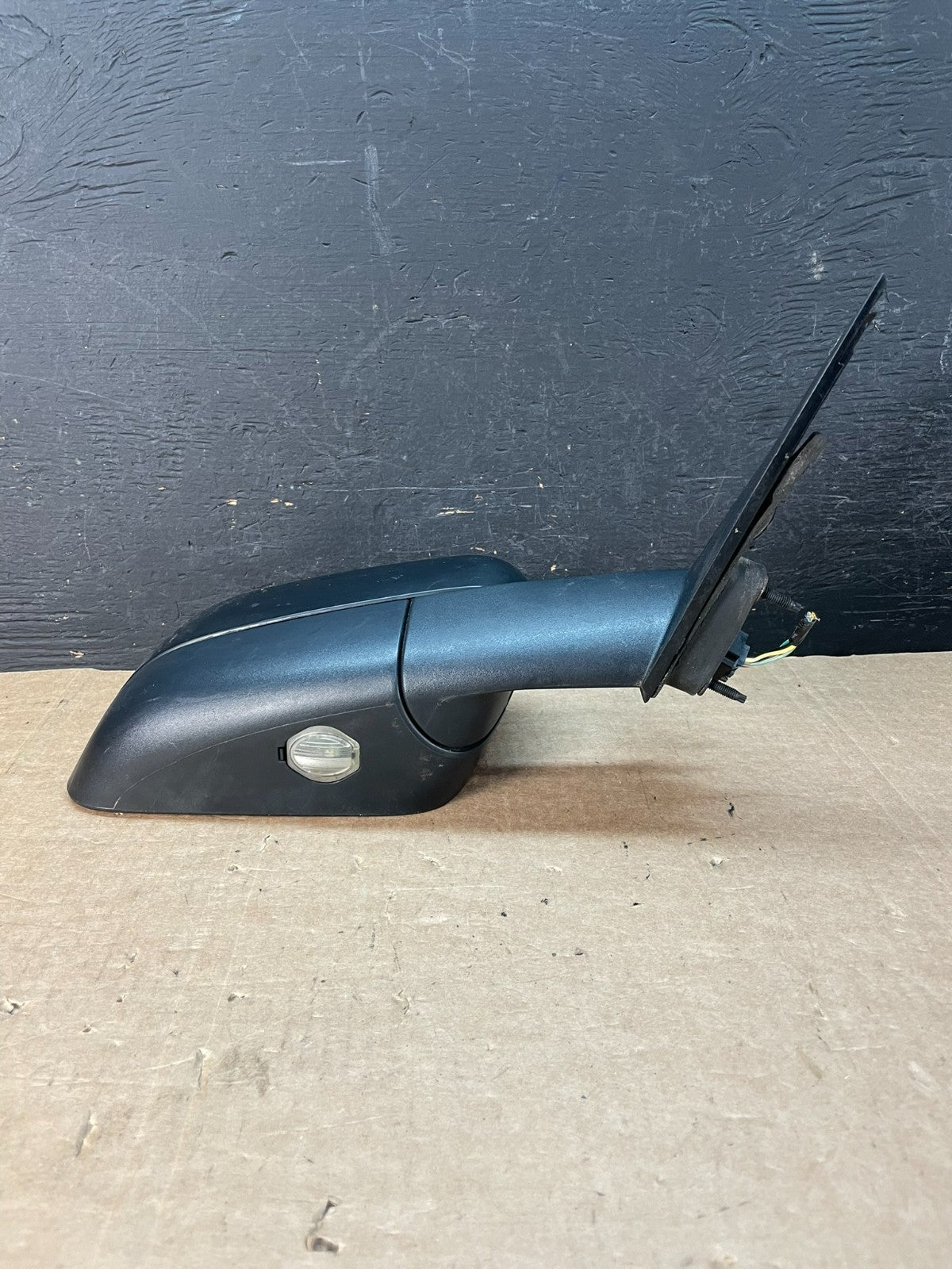 2005 2006 2007 Ford Five Hundred Right Passenger View Door Mirror AE8488 DW3