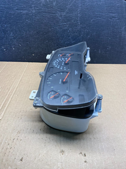 2003 Dodge Durango 4.7L Speedometer Instrument Cluster Gauge AG3741 DW1