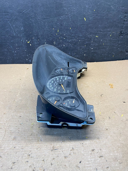 2004 to 2007 Chevrolet Express Speedometer Cluster Gauge OEM Q9699 DG1