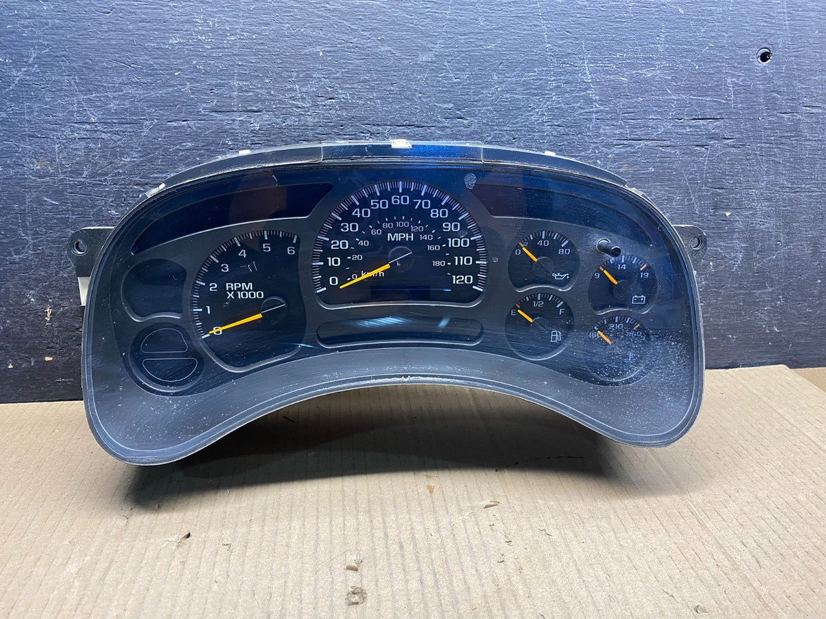 2003 to 2006 Chevrolet Silverado Speedometer Instrument Cluster ai4873 DG0