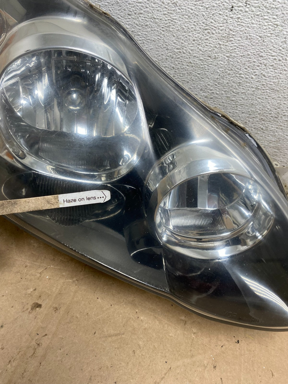2005 to 2008 Toyota Corolla Right Passenger RH side Headlight AE5954 DW4