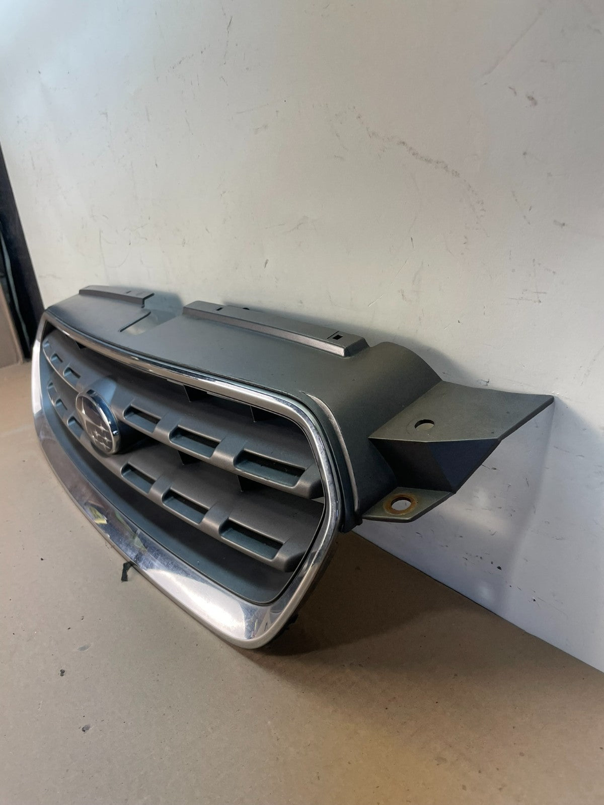 2005 to 2007 Subaru Legacy Outback Front Grill Grille AG7670 DG1