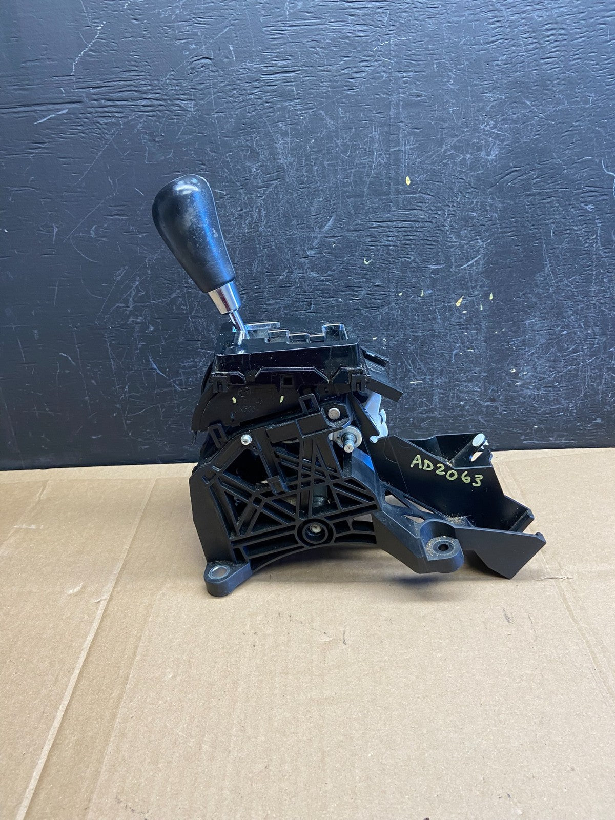 2010 to 2015 Mazda CX-9 Center Console Gear Shifter ad2063 DG2