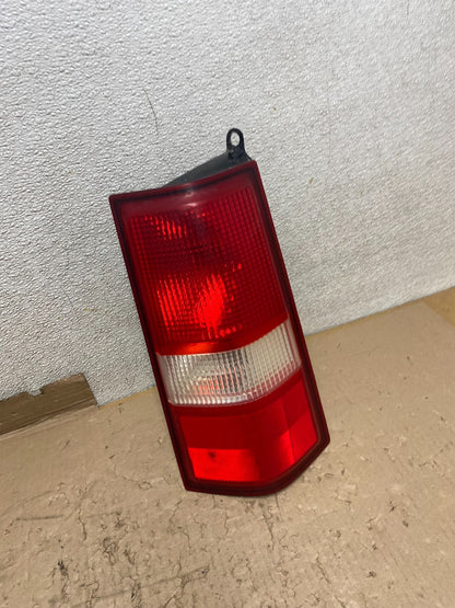 2003 2017 Chevrolet Express 1500 2500 3500 Right Passenger Tail Light U2349 DW2