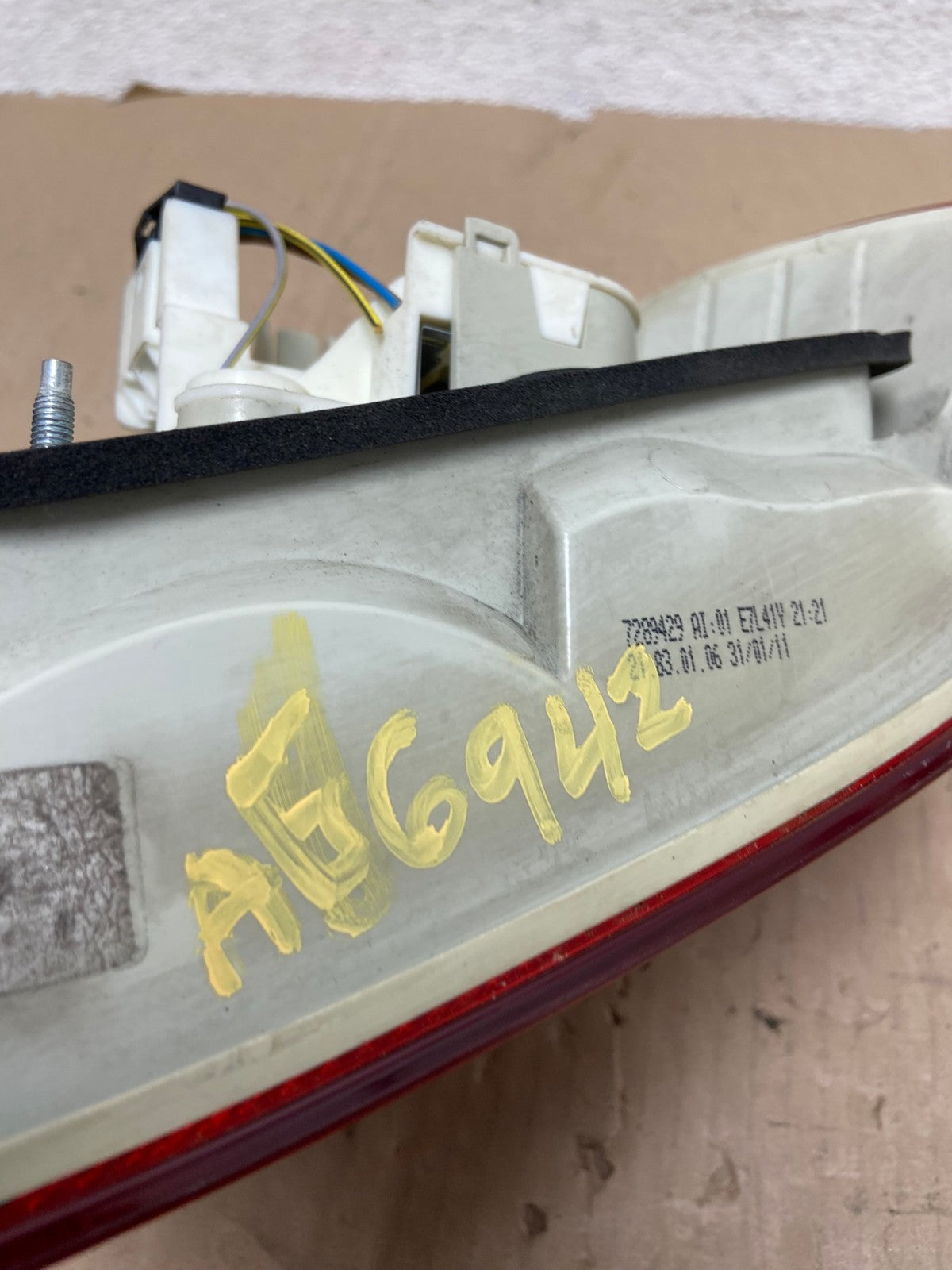 2009 2010 BMW 323i 325i 328i 335i 3 Series Left Driver Tail Light AG6942 LK6