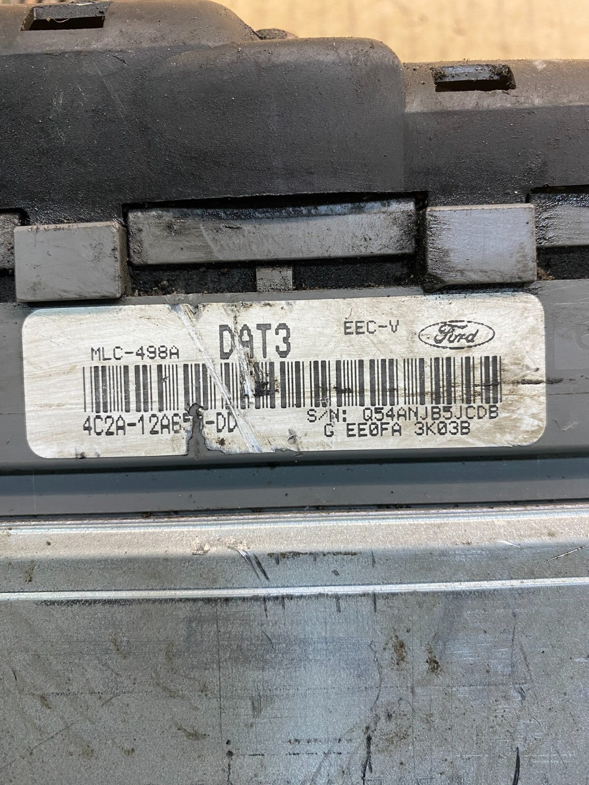 2004 Ford E-Series 4.6L Engine Control Computer ECU 4c2a-12a650-dd AB2704 DG2