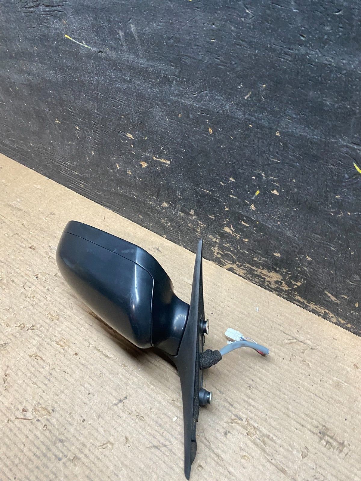 2005-2009 Subaru Legacy Outback Right Passneger Side Door Mirror Oem V9262 DG1
